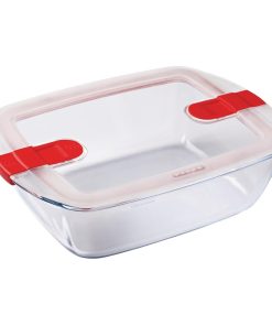 Pyrex Cook and Heat Rectangular Dish with Lid 2.6Ltr (FC368)