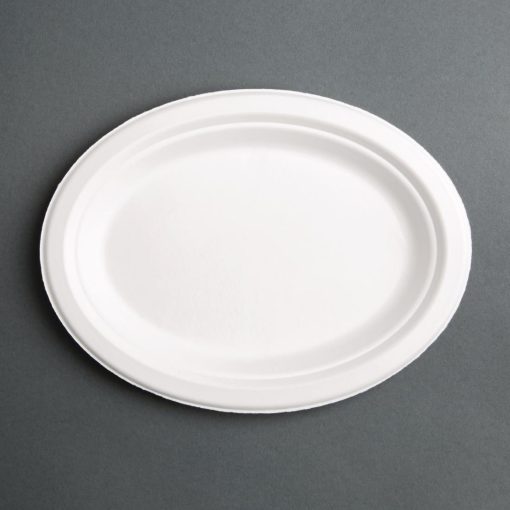 Fiesta Green Compostable Bagasse Oval Plates 198mm (Pack of 50) (FC534)