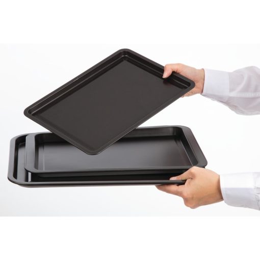 Nisbets Essentials Non Stick Baking Trays Pack of 3 (DW097)