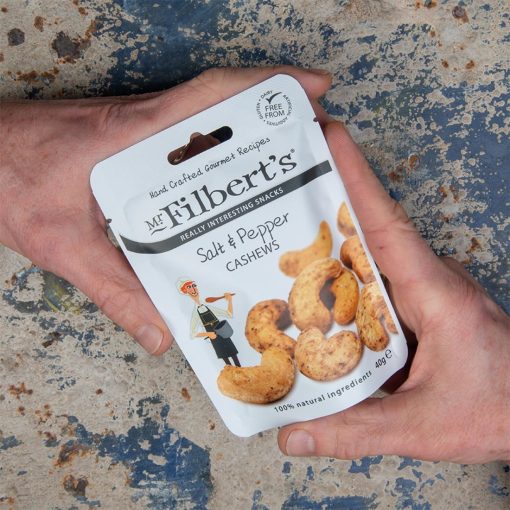 Mr Filberts Salt and Pepper Cashews 40g Pack of 20 (FU479)