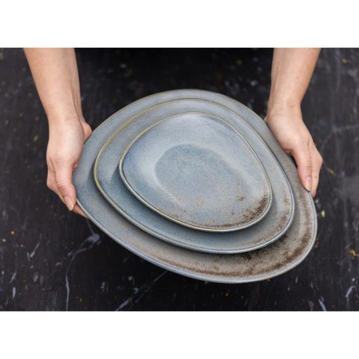 Olympia Ember Blue Triangle Plates 308x255mm Pack of 4 (FU176)