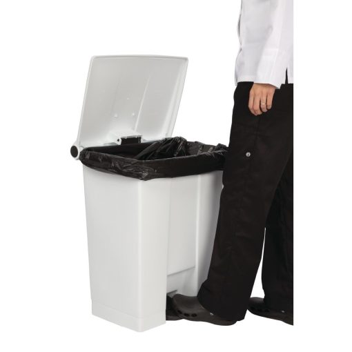 Rubbermaid Step On Pedal Bin White 68Ltr (K880)