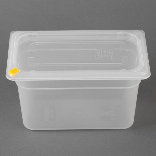 Hygiplas Click PP GN Container 1-4 with Lid and 7 Colour Clips 150mm 3-7Ltr Set 4 (FZ096)