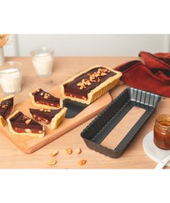 De Buyer Rectangular Fluted Tart Mould With Loose Base 200 x 80 x 27mm (DP120)
