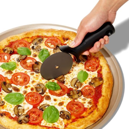 OXO Good Grips Pizza Wheel for Non Stick Pans (FU279)