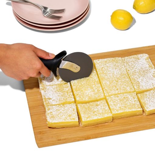 OXO Good Grips Pizza Wheel for Non Stick Pans (FU279)