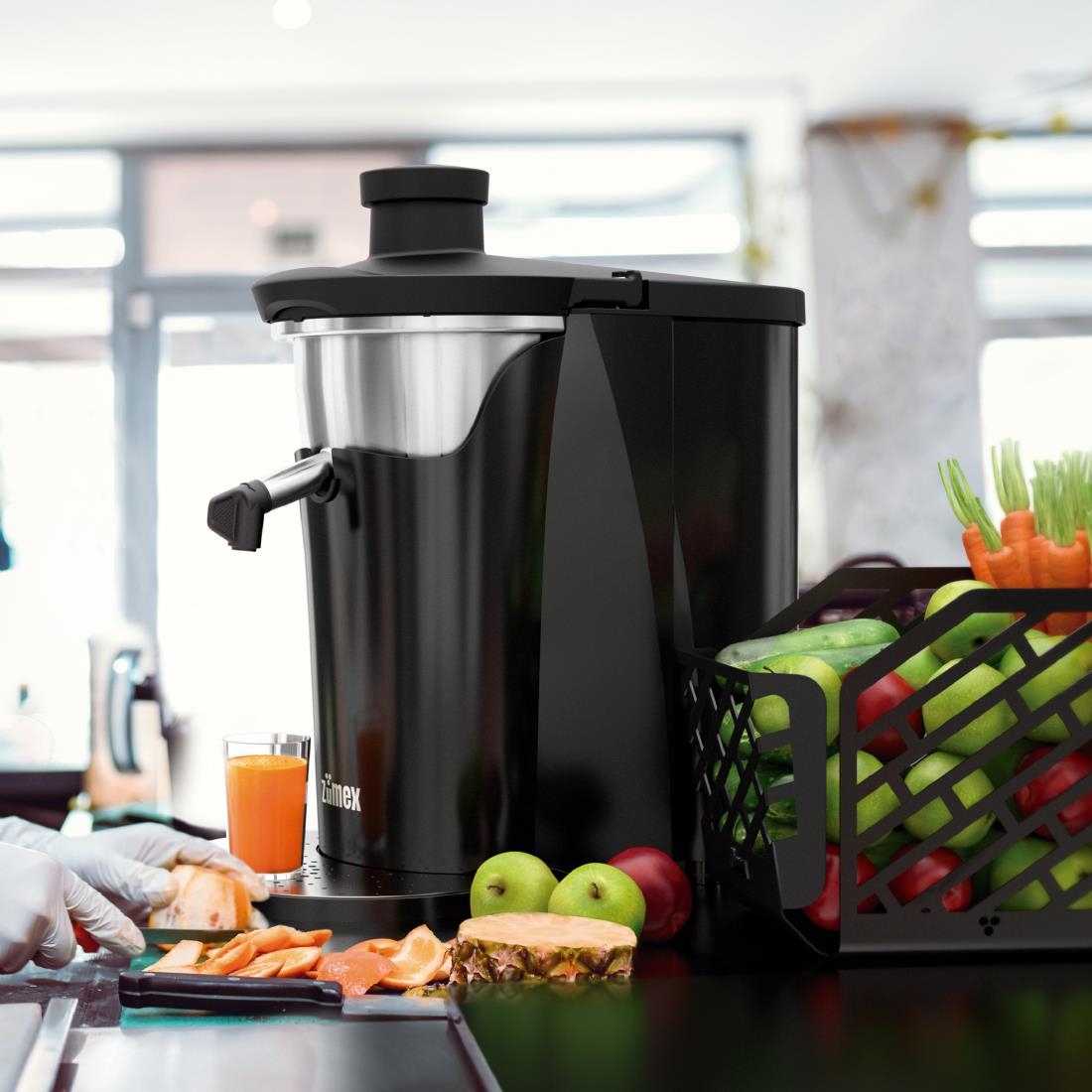 Zumex Multifruit Centrifugal Juicer Black 9876 (FU645)