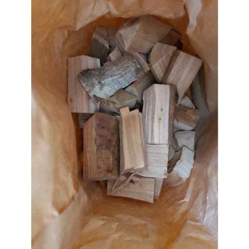 Big K Smoking Wood Chips Apple Wood Chunks 8Ltr (HP292)