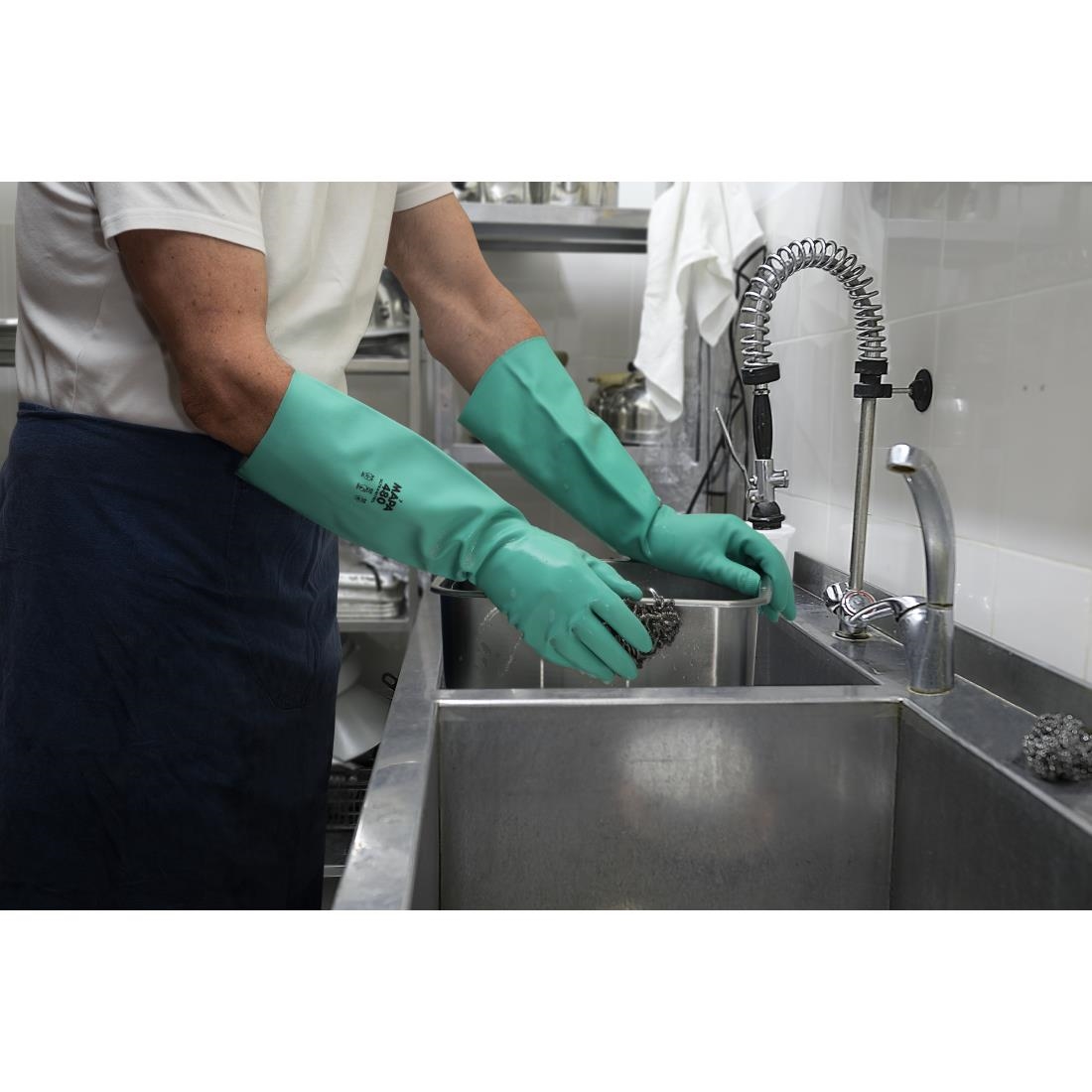 Mapa Ultranitril 480 Ultra Long Chemical Handling Gloves Size 8 Medium One Pair (HX950-M)