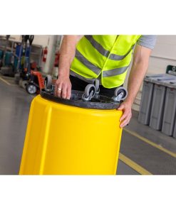 Rubbermaid BRUTE Container Yellow 75-7Ltr (HY020)