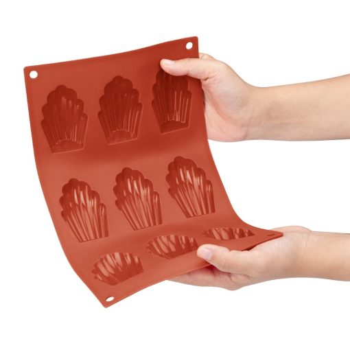 Vogue Silicone Madeline Mould 9 Cup (JA314)