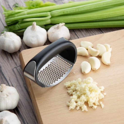 Nisbets Essentials Curved Garlic Press (JA908)