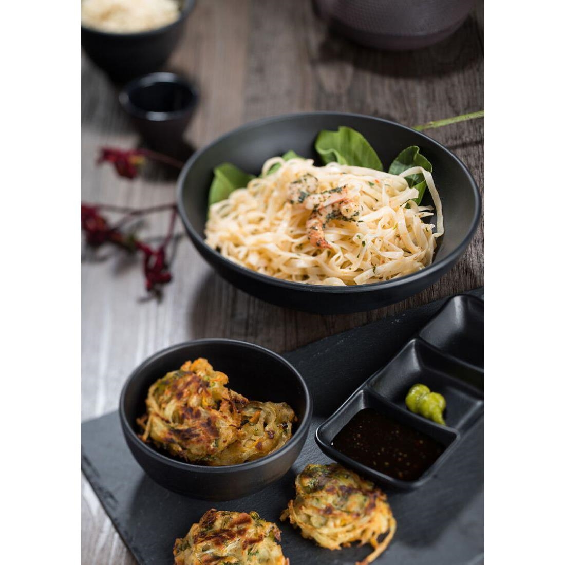 Utopia Spirit Footed Bowls Black 125mm 6 Pack (FH224)