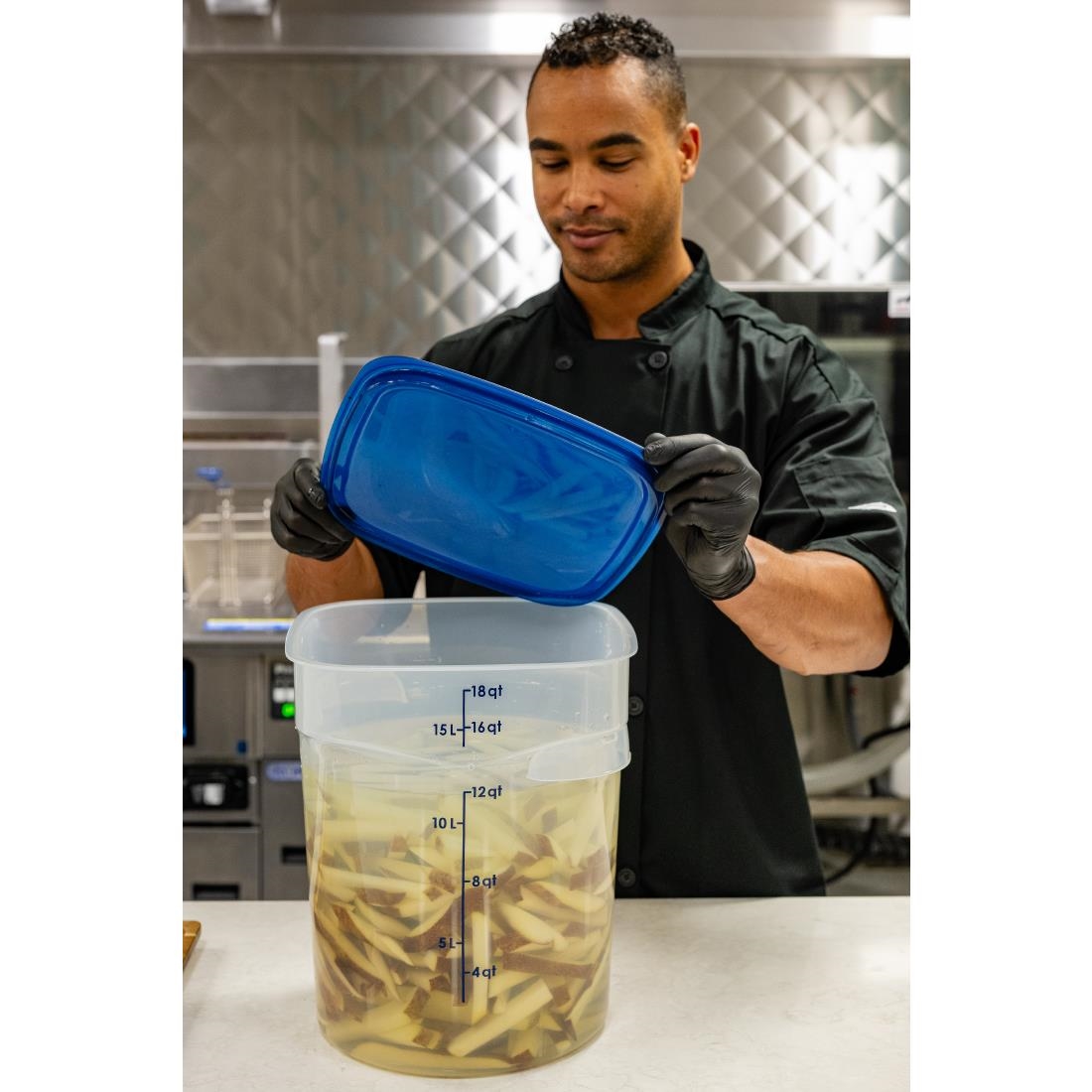 Cambro FreshPro CamRound Container 17.2Ltr (JM715)